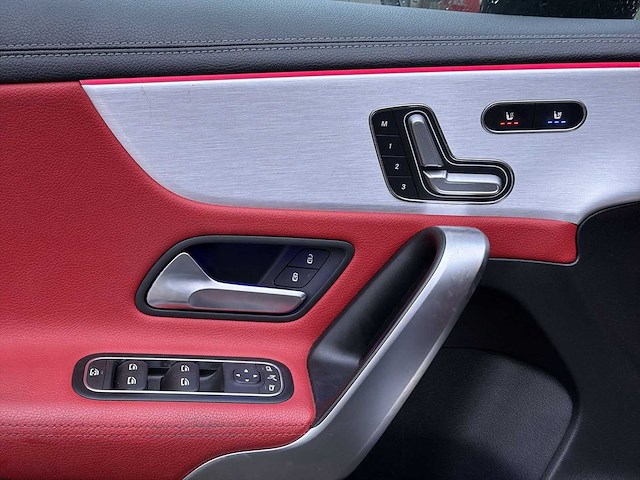 Mercedes-benz a-klasse amg 35 edition 1 | r-830-tf i - afbeelding 24 van  31