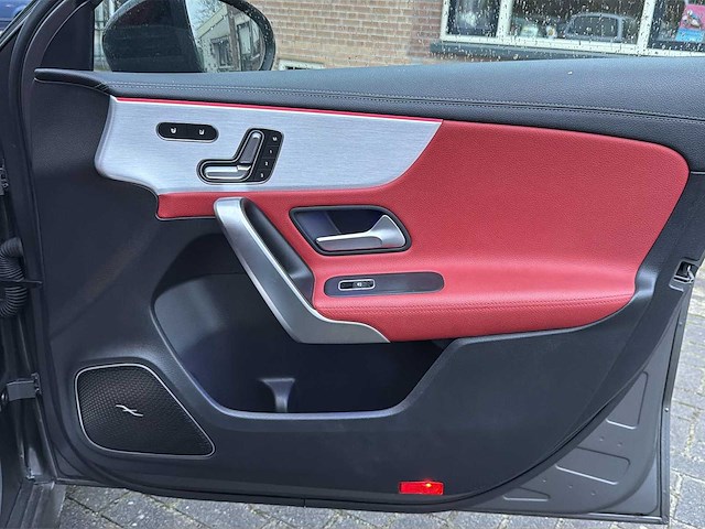 Mercedes-benz a-klasse amg 35 edition 1 | r-830-tf i - afbeelding 25 van  31