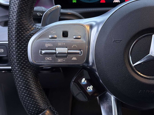 Mercedes-benz a-klasse amg 35 edition 1 | r-830-tf i - afbeelding 31 van  31