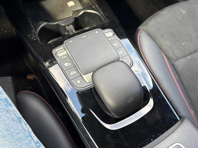 Mercedes-benz a-klasse amg automaat personenauto - afbeelding 13 van  13