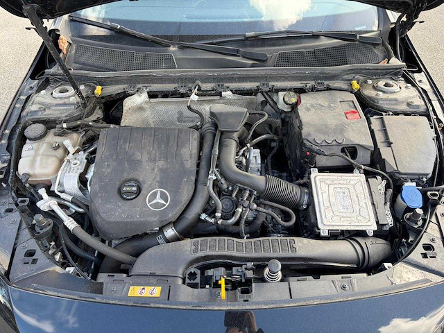 Mercedes-benz a-klasse amg automaat personenauto - afbeelding 4 van  7