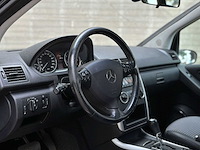Mercedes-benz a170 avantgarde 116pk 2005 (origineel-nl) a-klasse automaat, 31-rk-br - afbeelding 28 van  42