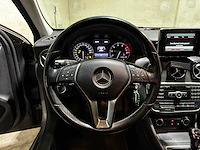 Mercedes-benz a180 4u3 a-klasse 121pk 2013 (origineel-nl), 8-srr-41 - afbeelding 33 van  38