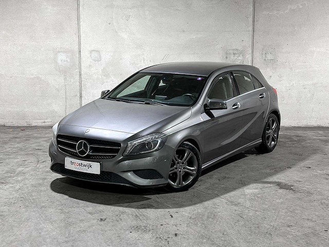 Mercedes-benz a180 4u3 a-klasse 121pk 2013 (origineel-nl), 8-srr-41 - afbeelding 8 van  38
