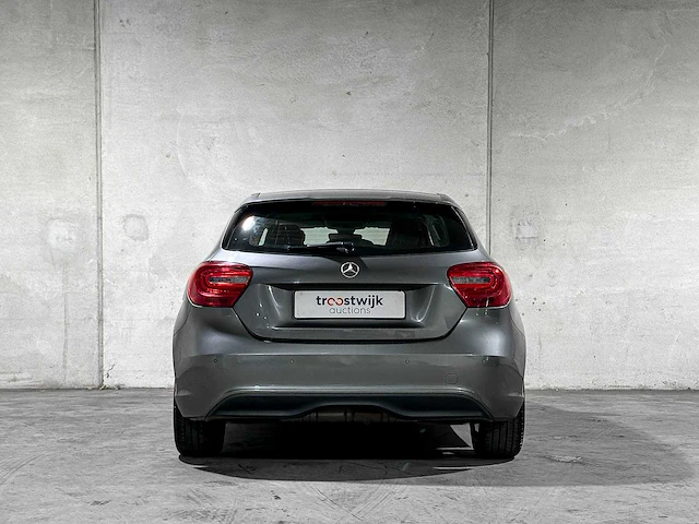 Mercedes-benz a180 4u3 a-klasse 121pk 2013 (origineel-nl), 8-srr-41 - afbeelding 6 van  39