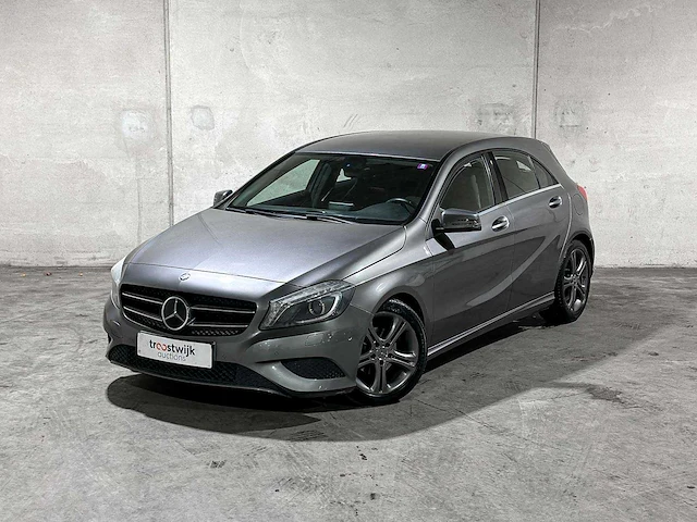 Mercedes-benz a180 4u3 a-klasse 121pk 2013 (origineel-nl), 8-srr-41 - afbeelding 23 van  39