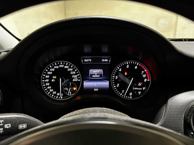 Mercedes-benz a180 4u3 a-klasse 121pk 2013 (origineel-nl), 8-srr-41 - afbeelding 15 van  27