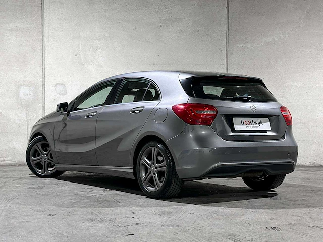 Mercedes-benz a180 4u3 a-klasse 121pk 2013 (origineel-nl), 8-srr-41 - afbeelding 7 van  39
