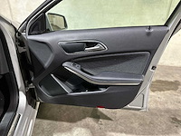 Mercedes-benz a180 ambition a-klasse 121pk 2012 (origineel-nl), 75-zjj-1 - afbeelding 8 van  10