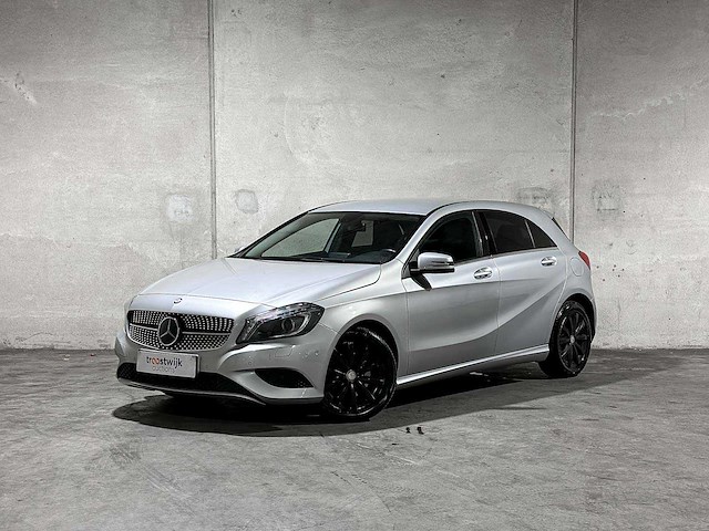 Mercedes-benz a180 ambition a-klasse 121pk 2012 (origineel-nl), 75-zjj-1 - afbeelding 12 van  40