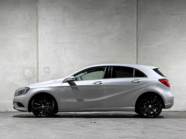 Mercedes-benz a180 ambition a-klasse 121pk 2012 (origineel-nl), 75-zjj-1 - afbeelding 29 van  40