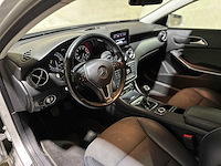 Mercedes-benz a180 ambition a-klasse 121pk 2012 (origineel-nl), 75-zjj-1 - afbeelding 8 van  25