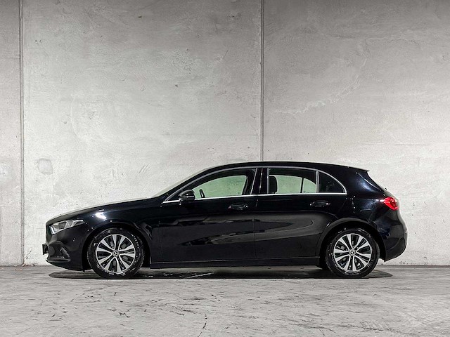 Mercedes-benz a180 d 7g-dct business solution a-klasse 116pk 2020 (origineel-nl+1e eigenaar), h-772-kd - afbeelding 7 van  39