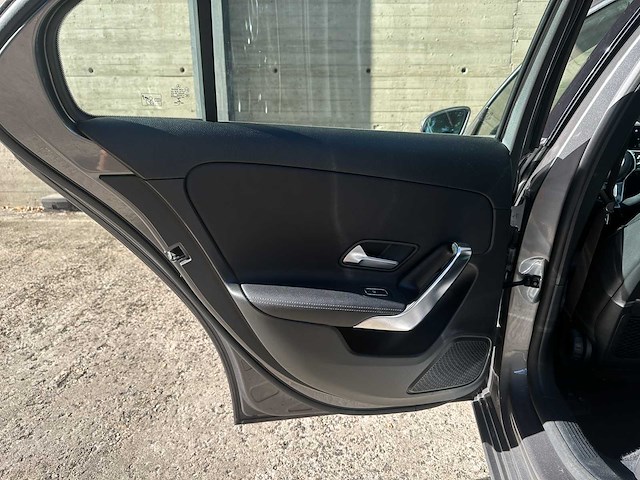 Mercedes-benz a180 d advantage a-klasse 114pk 2019, k-974-zl - afbeelding 7 van  10