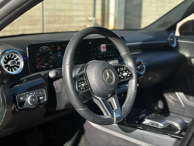 Mercedes-benz a180 d advantage a-klasse 114pk 2019, k-974-zl - afbeelding 13 van  50