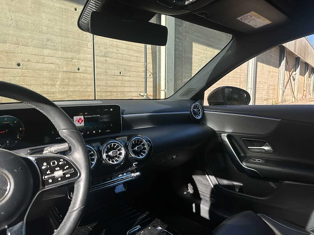 Mercedes-benz a180 d advantage a-klasse 114pk 2019, k-974-zl - afbeelding 15 van  50