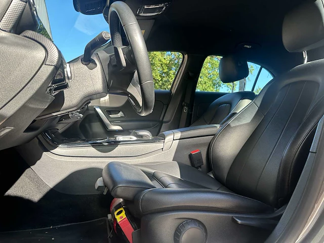 Mercedes-benz a180 d advantage a-klasse 114pk 2019, k-974-zl - afbeelding 26 van  50