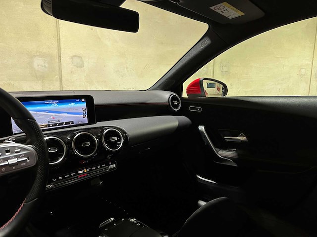 Mercedes-benz a180 d business solution amg 116pk 2018 (origineel-nl) a-klasse, sr-559-f - afbeelding 5 van  11