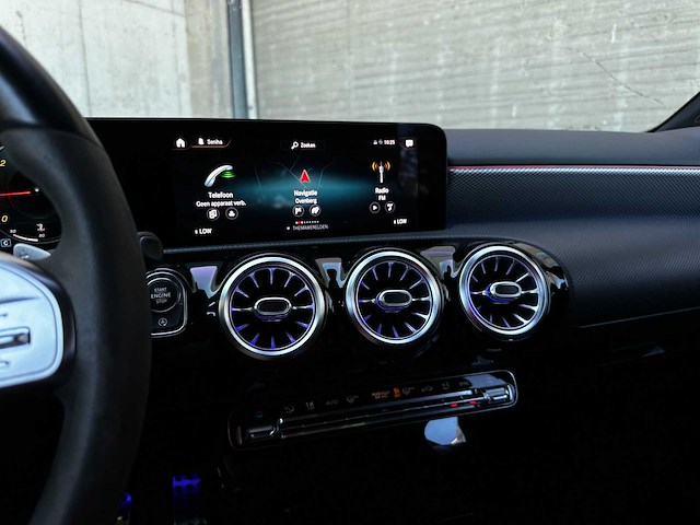 Mercedes-benz a180 d business solution amg 116pk 2019 a-klasse, l-277-bv - afbeelding 4 van  16