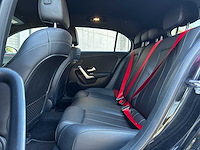 Mercedes-benz a180 d business solution amg 116pk 2019 a-klasse, l-277-bv - afbeelding 24 van  36