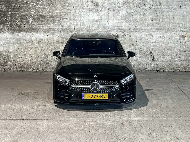 Mercedes-benz a180 d business solution amg 116pk 2019 a-klasse, l-277-bv - afbeelding 39 van  48