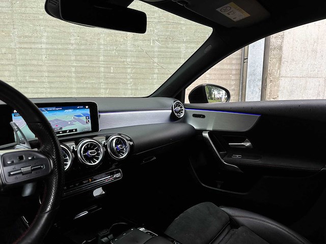 Mercedes-benz a180 d launch edition premium plus 116pk 2019 a-klasse, x-668-xh - afbeelding 34 van  39