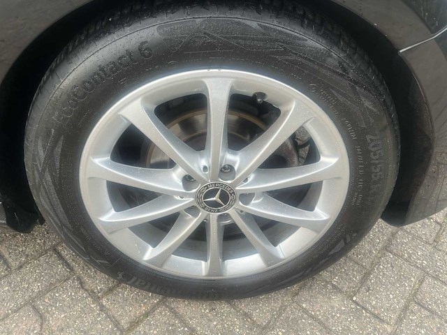 Mercedes-benz a180 d lease edition plus automaat, nd-919-k - afbeelding 2 van  16