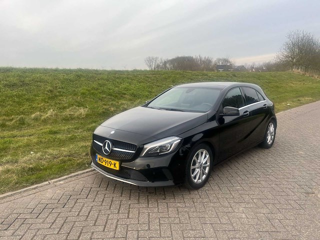 Mercedes-benz a180 d lease edition plus automaat, nd-919-k - afbeelding 1 van  16