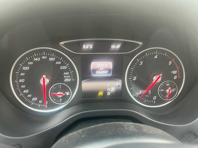 Mercedes-benz a180 d lease edition plus automaat, nd-919-k - afbeelding 21 van  29