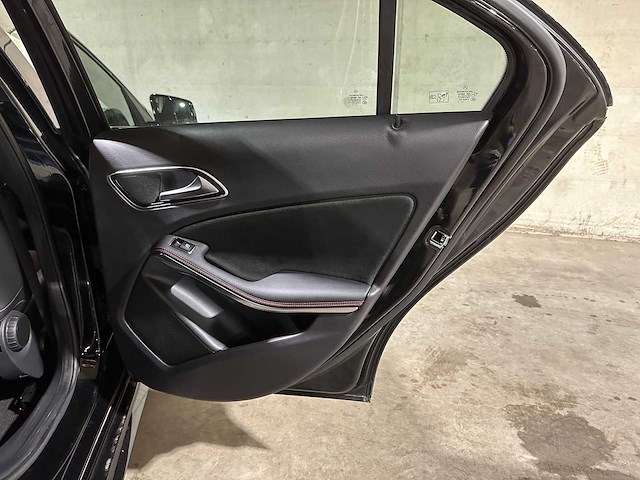 Mercedes-benz a180 prestige a-klasse 123pk 2015, g-325-pp - afbeelding 25 van  39