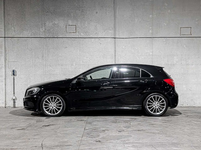 Mercedes-benz a180 prestige a-klasse 123pk 2015, g-325-pp - afbeelding 6 van  39