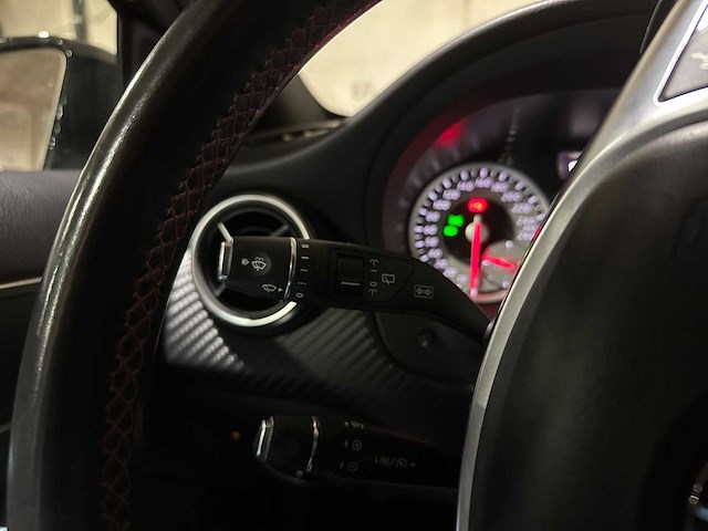 Mercedes-benz a180 prestige a-klasse 123pk 2015, g-325-pp - afbeelding 14 van  39