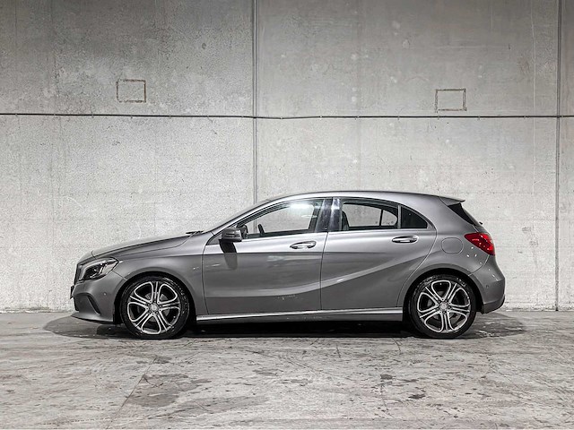 Mercedes-benz a180d lease edition 109pk 2015 (origineel-nl) a-klasse, hj-962-t - afbeelding 11 van  41