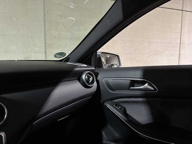 Mercedes-benz a180d lease edition 109pk 2015 (origineel-nl) a-klasse, hj-962-t - afbeelding 25 van  41