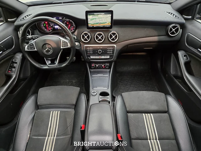 Mercedes-benz a200 157pk 2017 a-klasse, p-573-tp - afbeelding 33 van  37