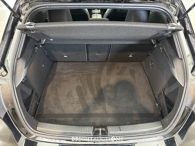 Mercedes-benz a200 business solution amg 163pk 2018 a-klasse, s-015-vh - afbeelding 50 van  50