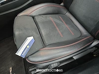 Mercedes-benz a200 business solution amg 163pk 2018 a-klasse, xt-864-l - afbeelding 35 van  44