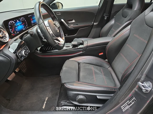 Mercedes-benz a200 business solution amg 163pk 2018 a-klasse, xt-864-l - afbeelding 42 van  44