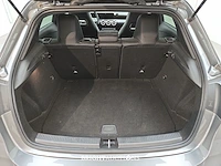 Mercedes-benz a200 business solution amg 163pk 2018 a-klasse, xt-864-l - afbeelding 43 van  44
