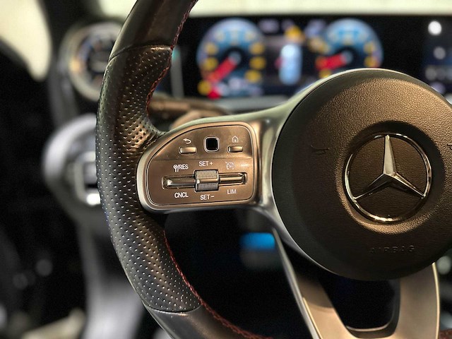 Mercedes-benz a200 business solution amg a-klasse 161pk 2020, j-049-dz - afbeelding 14 van  38