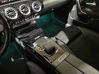 Mercedes-benz a200 business solution amg a-klasse 161pk 2020, j-049-dz - afbeelding 21 van  39