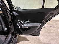 Mercedes-benz a200 business solution amg a-klasse 161pk 2020, j-049-dz - afbeelding 30 van  39
