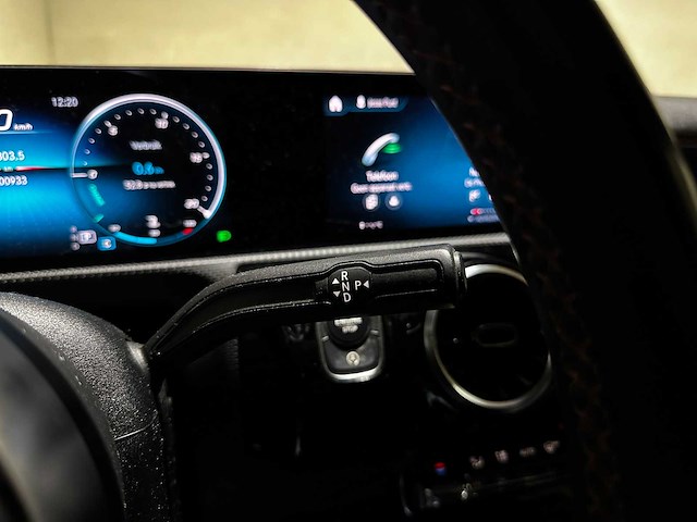Mercedes-benz a200 business solution amg a-klasse 163pk 2019 (origineel-nl), xh-436-l - afbeelding 6 van  35