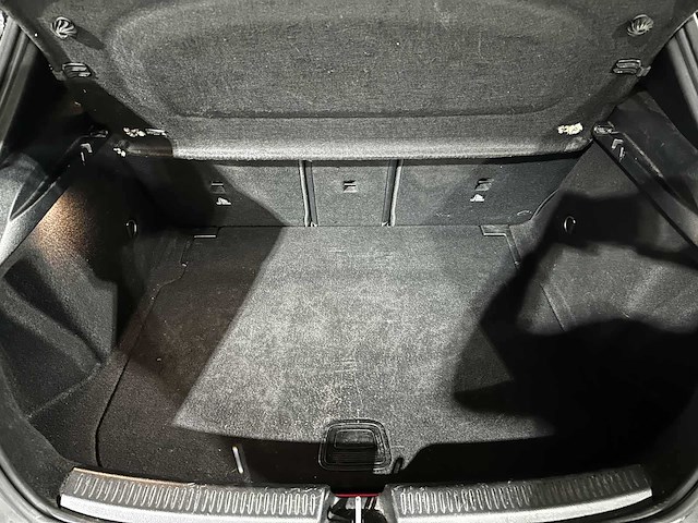Mercedes-benz a200 business solution amg a-klasse 163pk 2019 (origineel-nl), xh-436-l - afbeelding 10 van  35