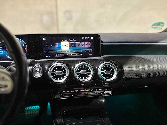 Mercedes-benz a200 business solution amg a-klasse 163pk 2020 (origineel-nl), j-049-dz - afbeelding 2 van  14