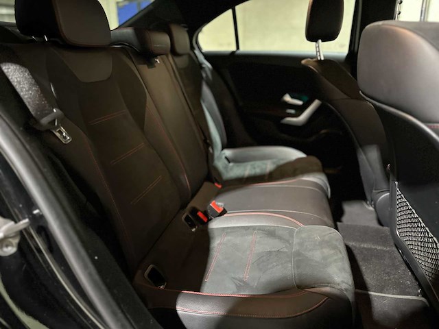 Mercedes-benz a200 business solution amg a-klasse 163pk 2020 (origineel-nl), j-049-dz - afbeelding 10 van  14