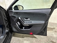 Mercedes-benz a200 business solution amg a-klasse 163pk 2020 (origineel-nl), j-049-dz - afbeelding 11 van  14