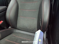 Mercedes-benz a200 launch edition premium 163pk 2019 (origineel-nl) a-klasse, zl-208-h - afbeelding 28 van  36