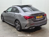 Mercedes-benz a200 launch edition premium 163pk 2019 (origineel-nl) a-klasse, zl-208-h - afbeelding 23 van  36