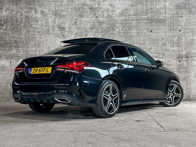 Mercedes-benz a200 launch edition premium plus 163pk 2019 (origineel-nl) a-klasse, zv-617-l - afbeelding 6 van  64